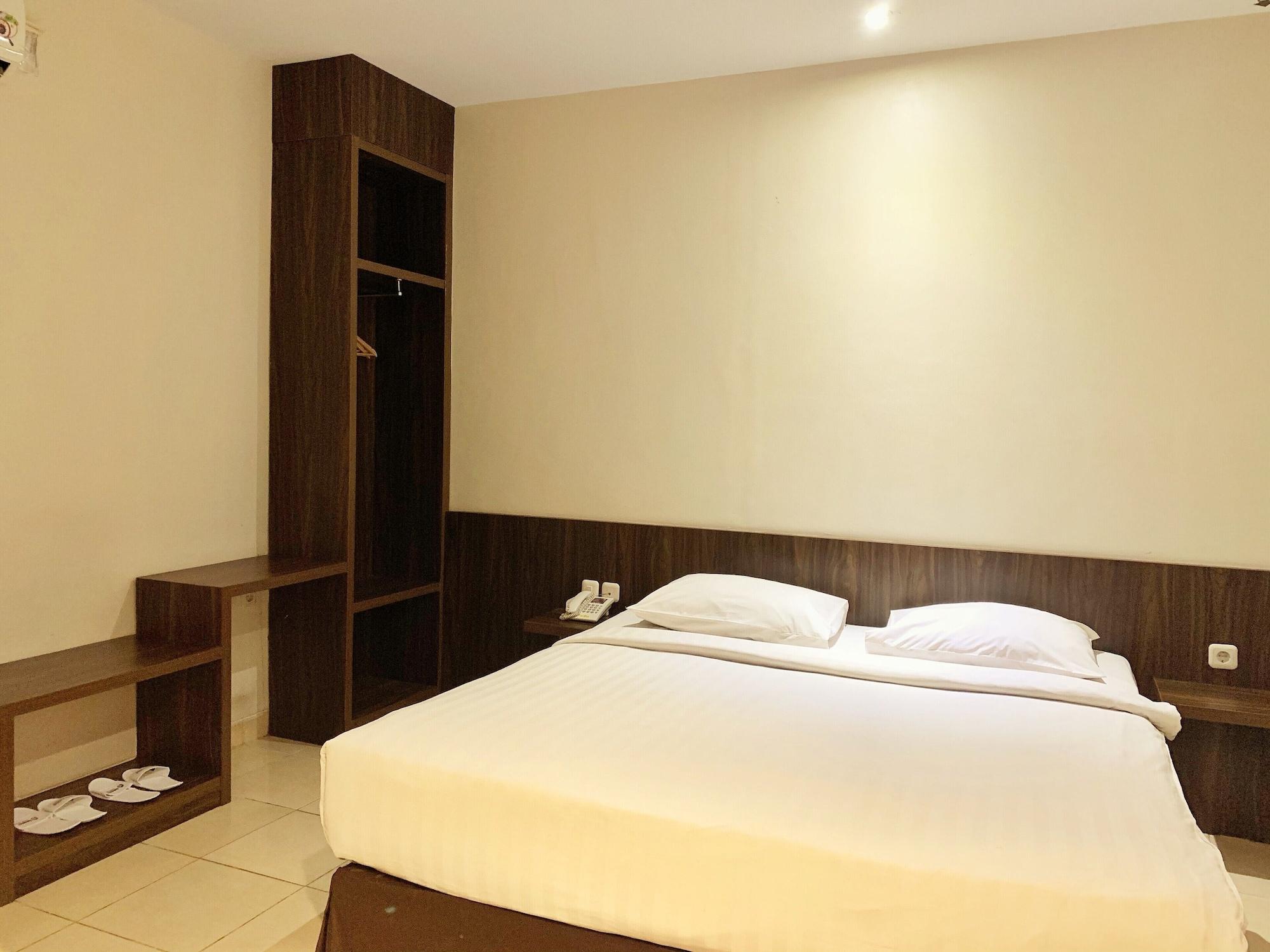 Ameera Hotel Pekanbaru Kültér fotó